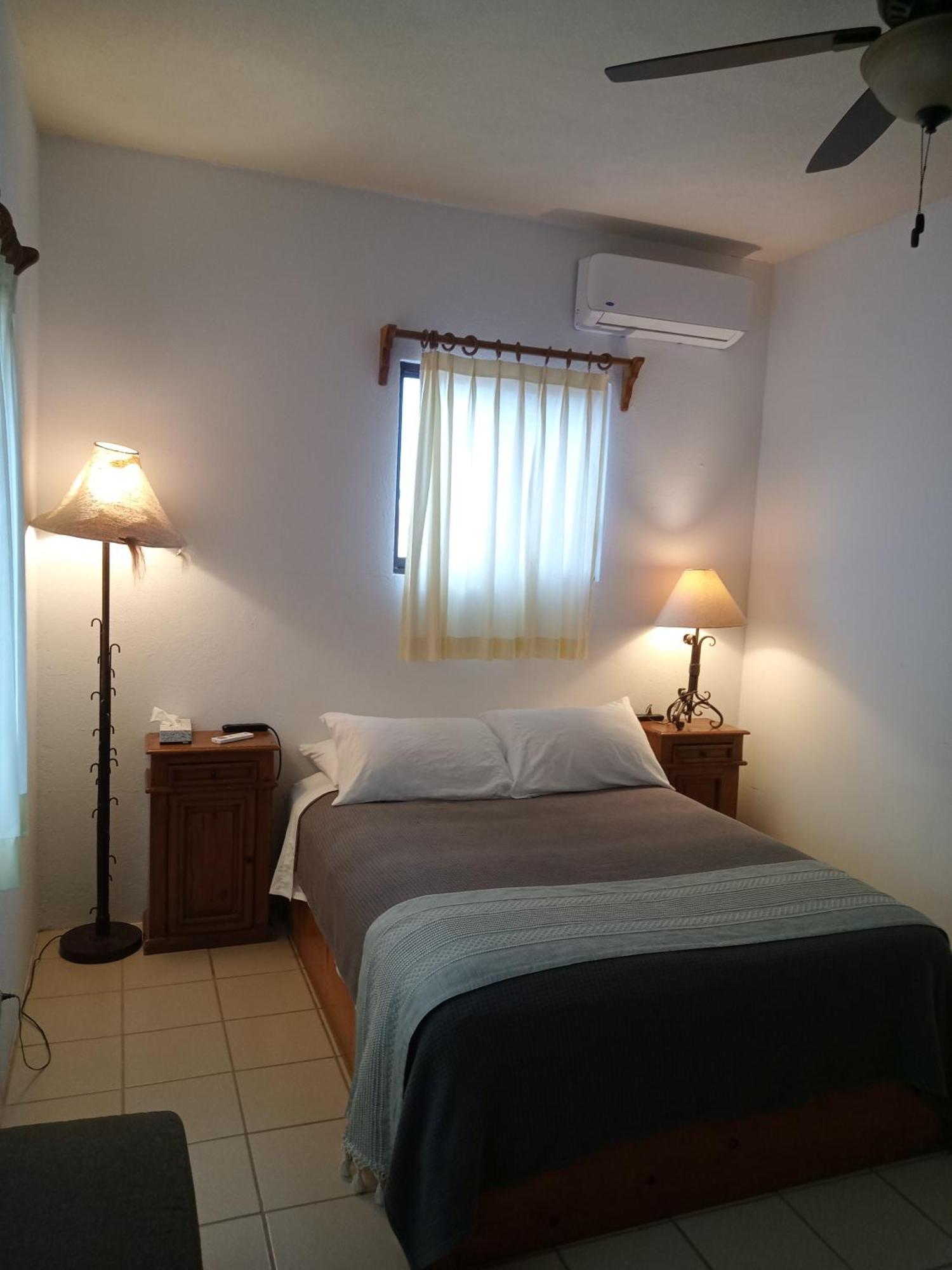 Hacienda De Palmas Bed & Breakfast La Ribera ภายนอก รูปภาพ